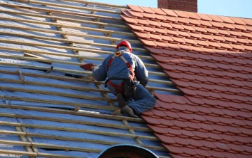 roof tiles Heybridge Basin, Essex